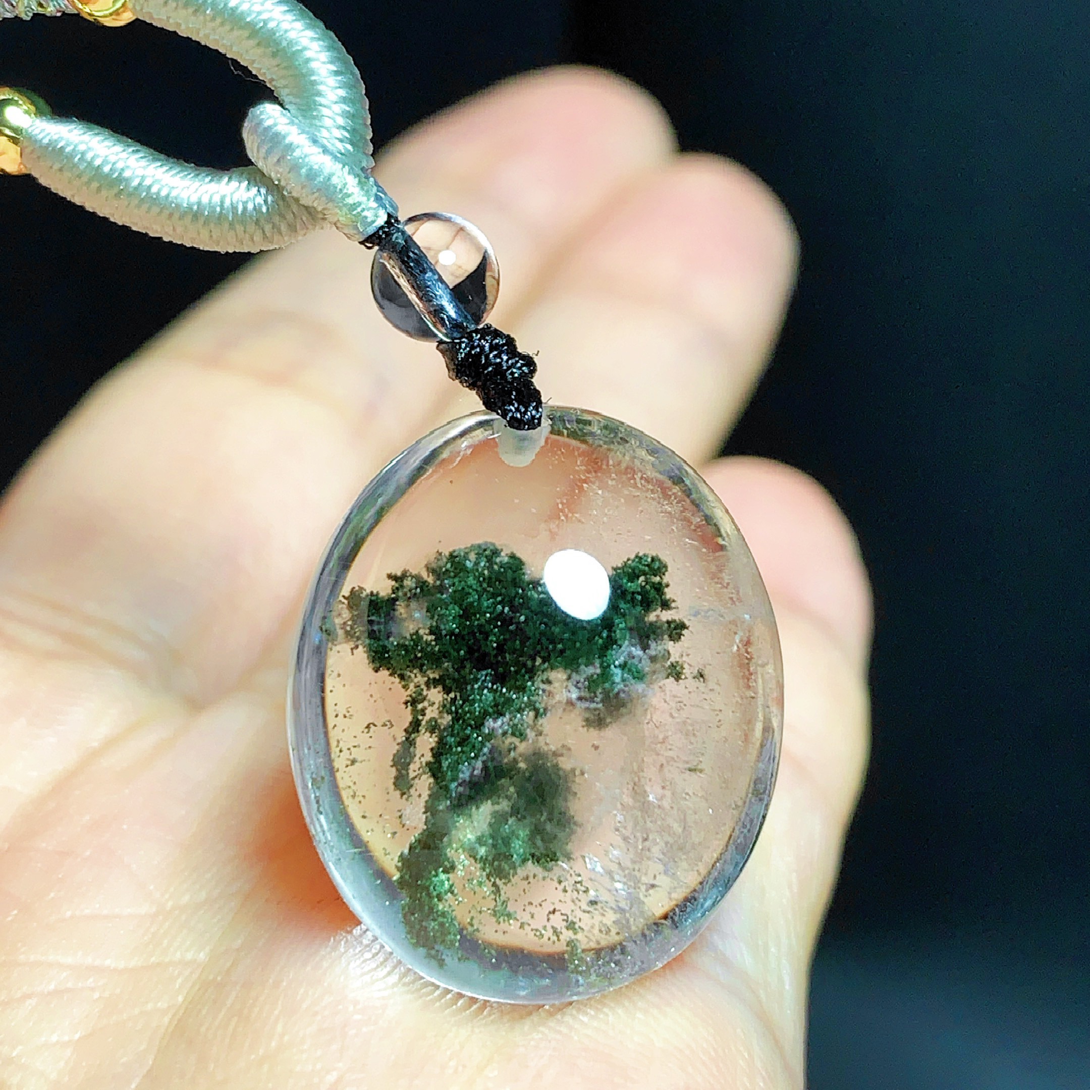 东海水晶天然随形蛋面绿幽灵吊坠男女款项链简约百搭吊坠节日礼物