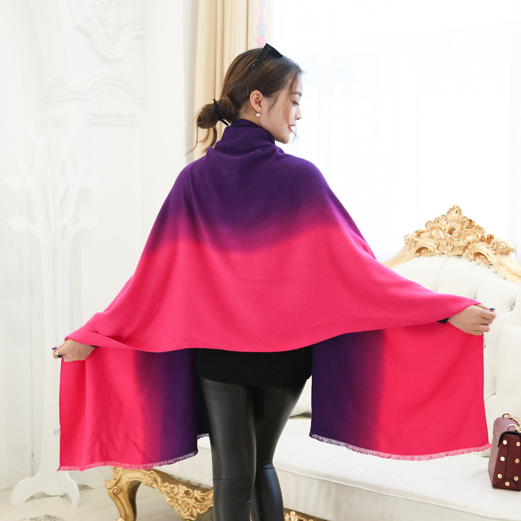 秋冬毛线创意装饰带扣渐变色百变仿羊绒围巾女百搭加厚披肩