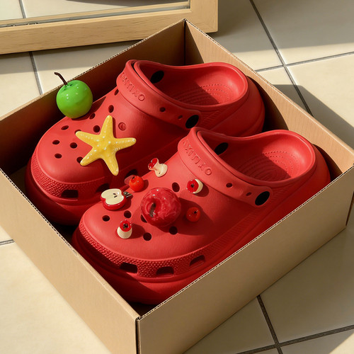 细细条度假风可爱红苹果洞洞鞋