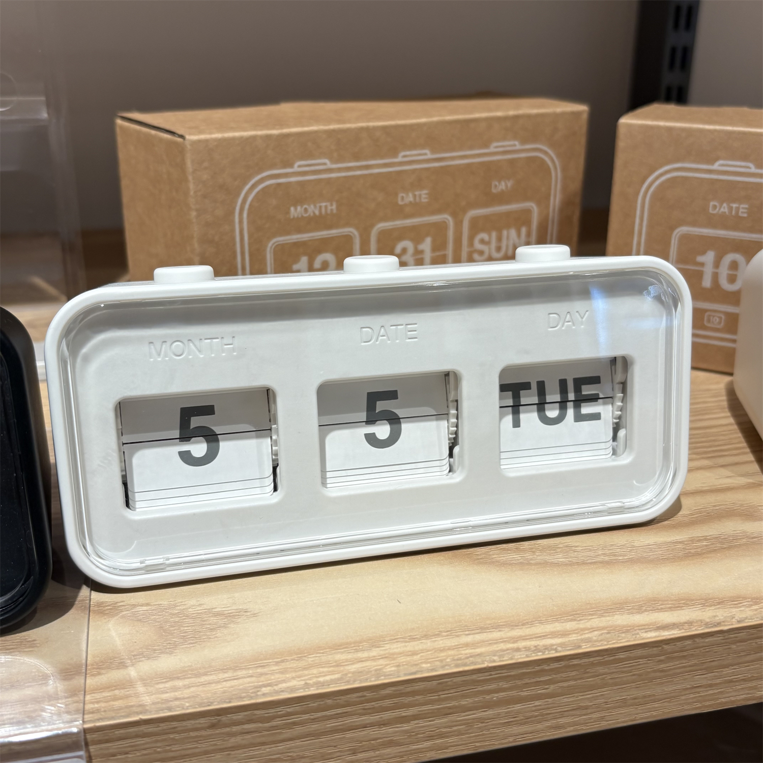 MUJI无印良品手动翻页万年历白色黑色新品