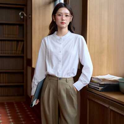 白色立领衬衫女职场穿搭轻正装