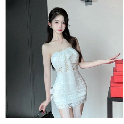 辣妹女装8964设计感时尚蕾丝拼接镂空挂脖连衣裙夜店蹦迪包臀短裙