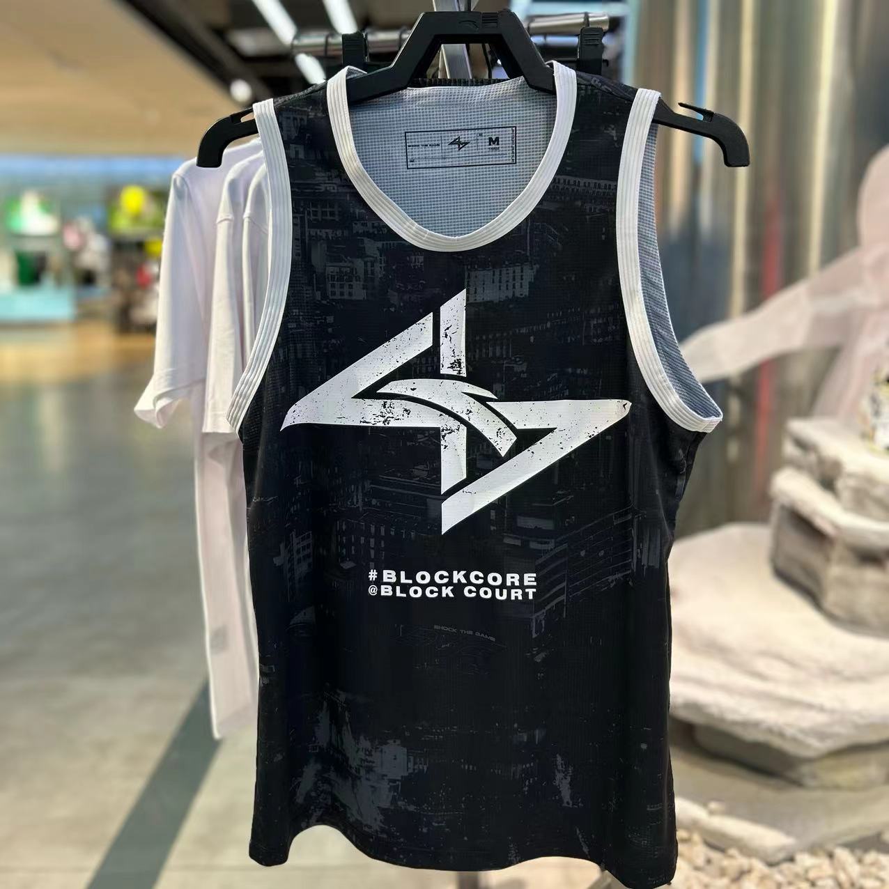 安踏男子篮球套装专业训练