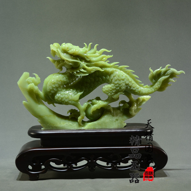 天然岫玉青龙摆件客厅玄关礼品