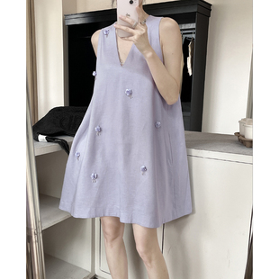 A摆连衣裙女高级宽松短裙 简约韩系天丝V领无袖 十三行2025夏季 新款