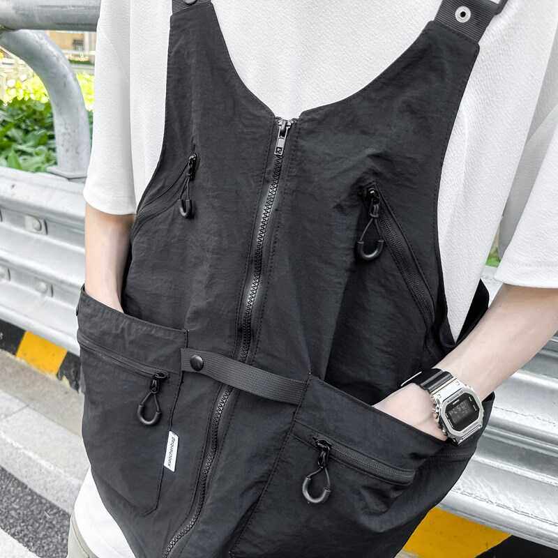 港风潮牌工装两用斜挎包个性山系露营多口袋大容量可变背包马甲