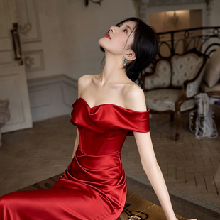「知夏」红色敬酒服新娘结婚一字肩订婚礼服裙轻奢小众晚礼服修身