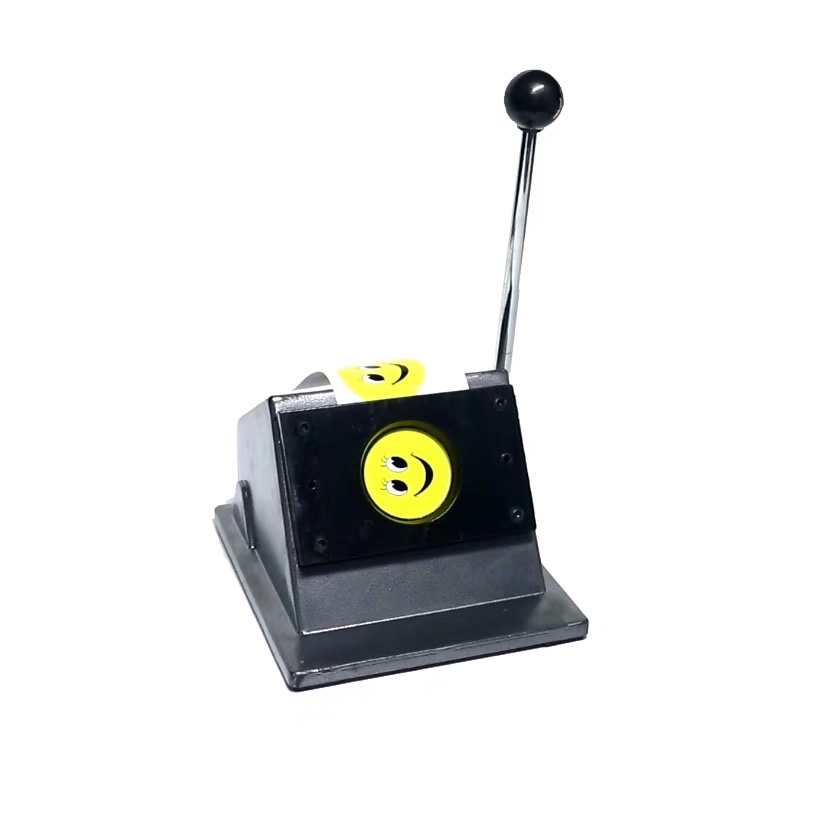 胸章专用切卡机 徽章切圆器 襟章裁剪圆形纸片工具 台式金属切刀,办公设备/耗材/相关服务,切纸机,淘宝优惠券,粉丝福利购,淘宝优惠卷