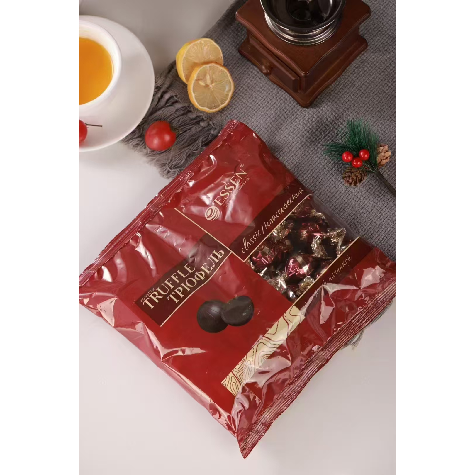 俄罗斯进口TM唯臻农场松露牛奶白巧混合夹心松露巧克力糖果500克