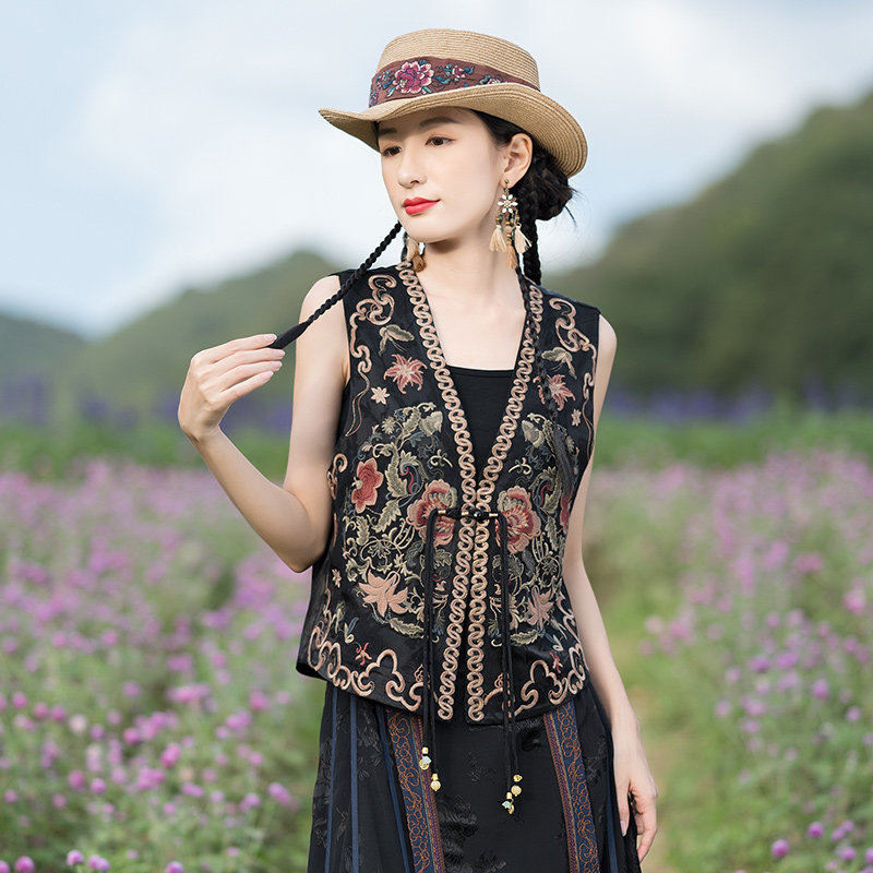 开衫民族风常规V领刺绣女马甲