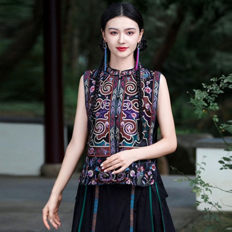 开衫中式复古小立领绣花女马甲