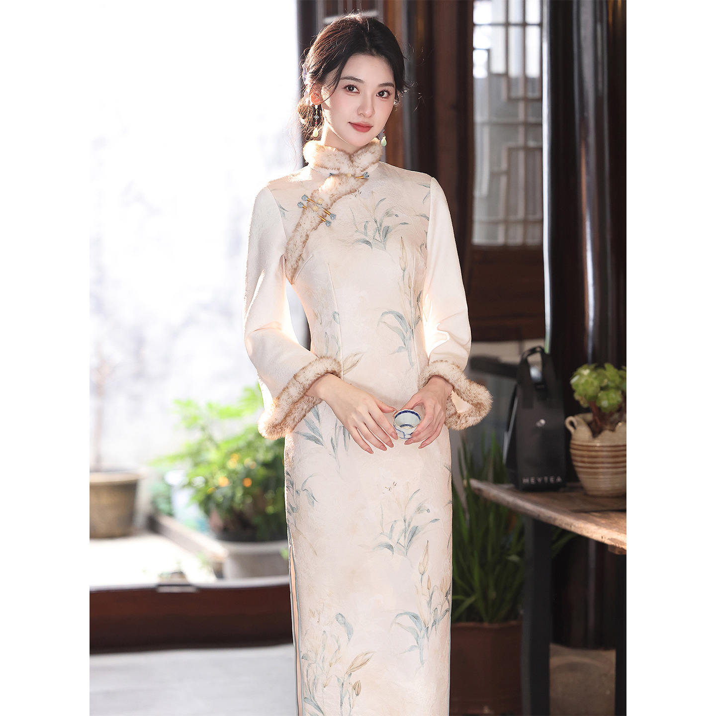 绝美冬季旗袍加绒加厚新中式国风复古高端气质改良连衣裙