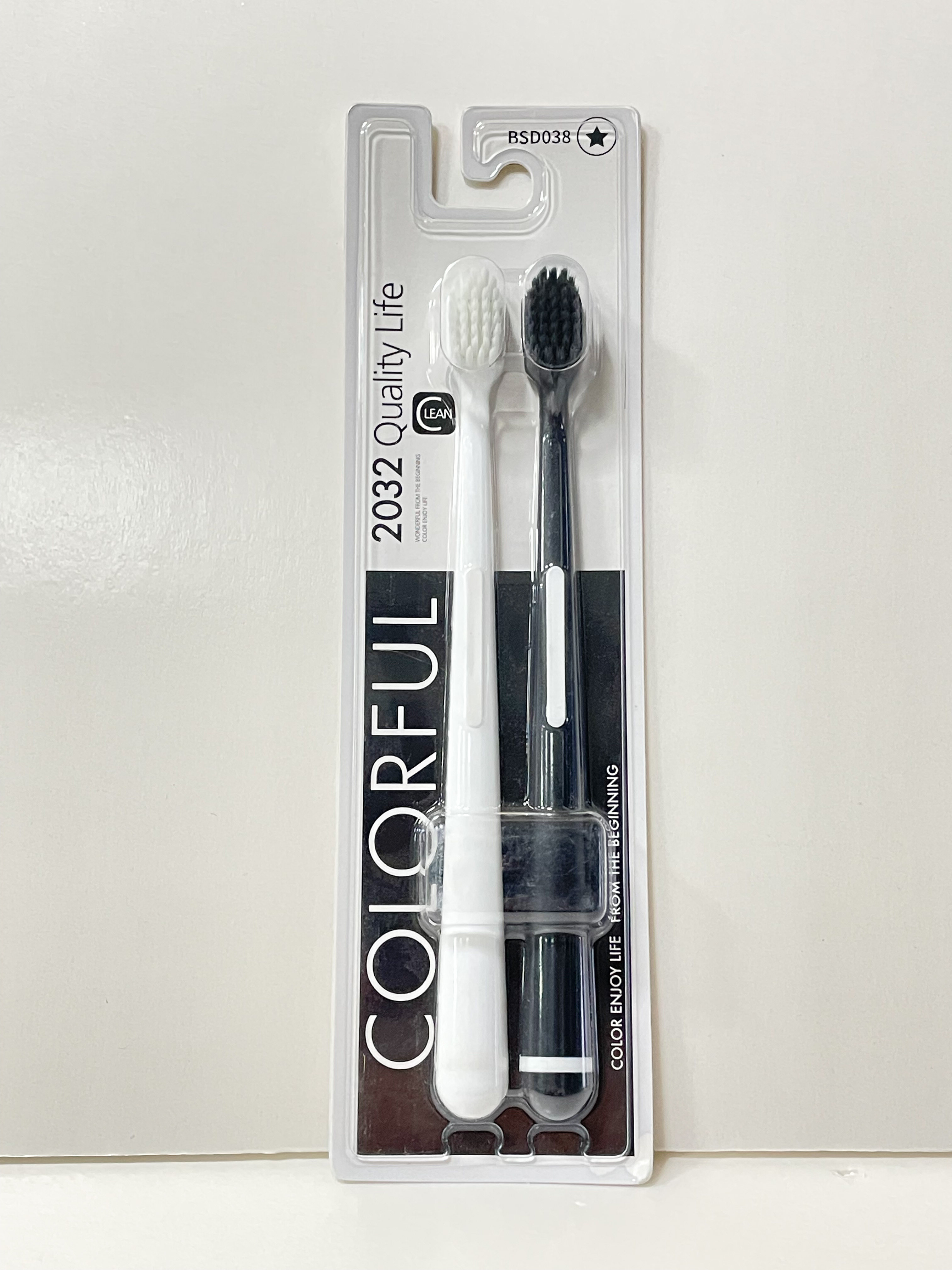 2032劲爽运动038牙刷 柔软细毛深度清洁高密细毛