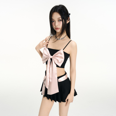 甜辣风蝴蝶结抹胸吊带百褶裙套装