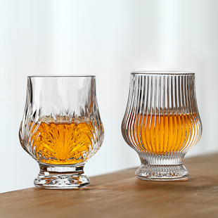 高档水晶杯闻香杯威士忌酒杯品鉴杯玻璃大肚洋酒杯子郁金香干邑杯