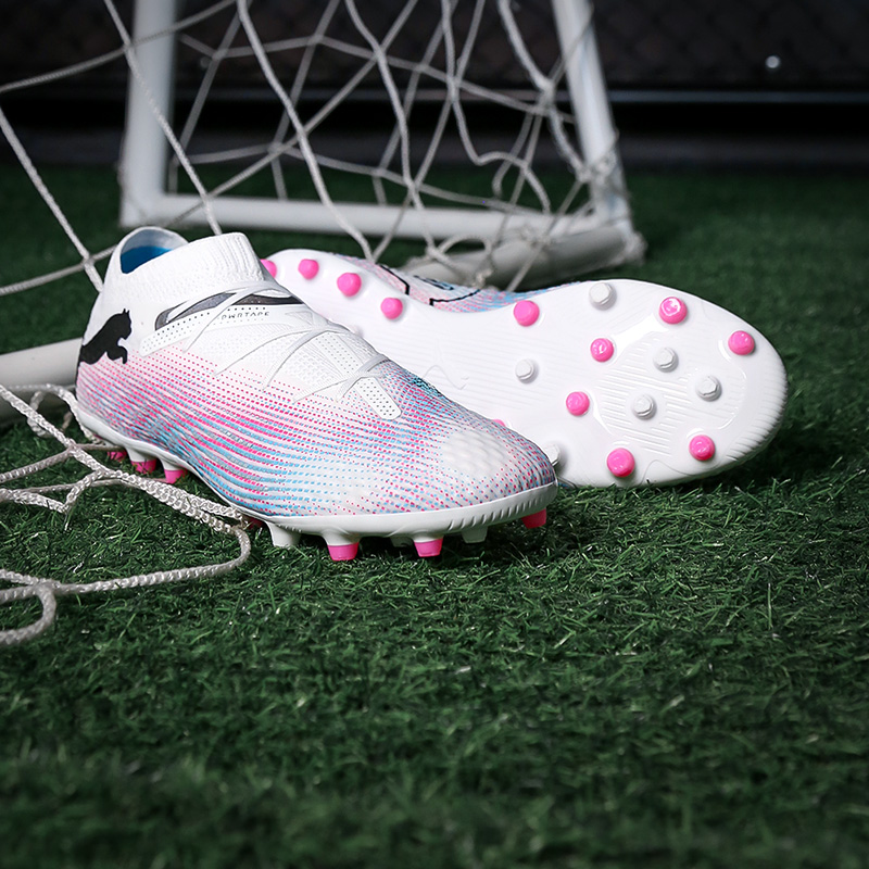 PUMA/彪马短钉次顶成人足球鞋