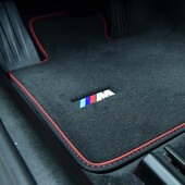 丝绒绒面脚垫适用于宝马3系脚垫525LI 1系M4系 M3系320li新X1x3