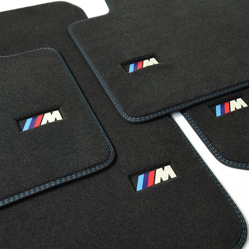 宝马丝绒轿跑敞篷旅行版脚垫