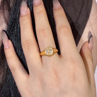 18K金轻奢小众设计中古风高碳方钻金戒指女2克拉冰花切时尚百搭款