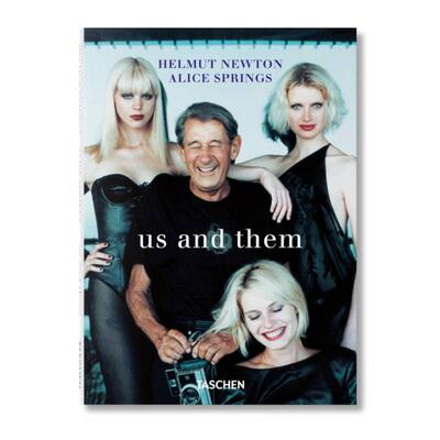 预售 Helmut Newton & Alice Springs. Us and Them 赫尔穆特纽顿 & 爱丽斯泉：我们和他们