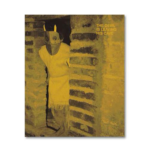 预售 The Devil Is Leaving His Cave Wendy Ewald摄影画册 华源时空