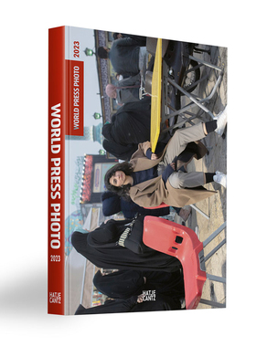 预售 荷赛奖2023 World Press Photo Yearbook 2023 英文原版摄影集艺术图书籍 摄影画册 华源时空 Hatje Cantz