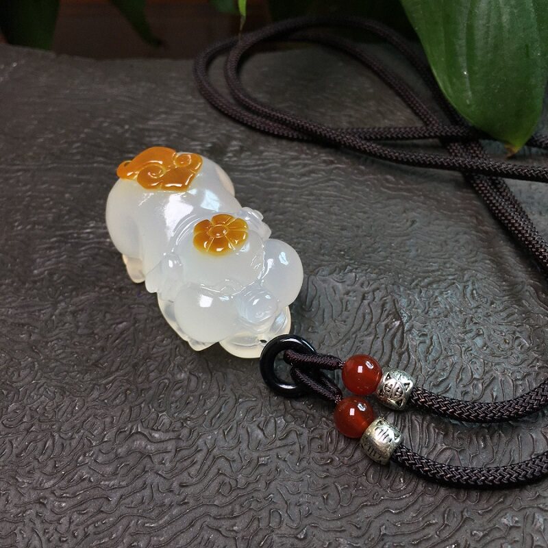 小猪本命年护身符红玛瑙礼物玉髓