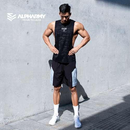 Alpharmy健身大袖开口背心男运动速干无袖显壮肌肉训练透气迷彩