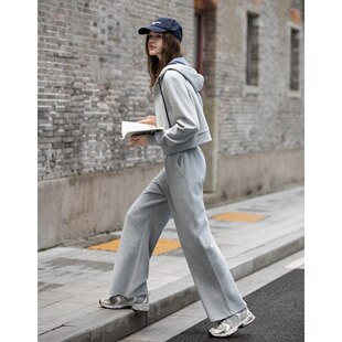 唐狮2026秋冬季套装女开衫连帽短款开衫外套卫衣裤子灰色简约风