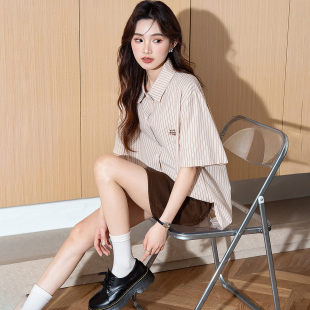 唐狮女装2026新款夏季短袖衬衫竖纹条纹刺绣夏日薄款韩系穿搭时尚