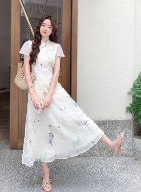 新款现货！国风休闲宽松旗袍系带刺绣宽松连衣裙 X002 P140K188