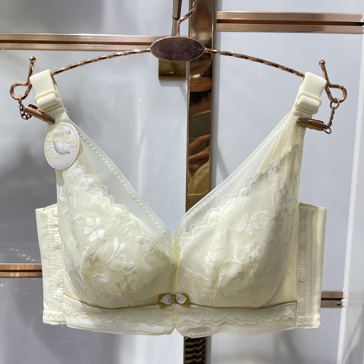 夏季超薄款内衣女士小胸聚拢无钢圈收副乳防下垂调整型透气文胸罩