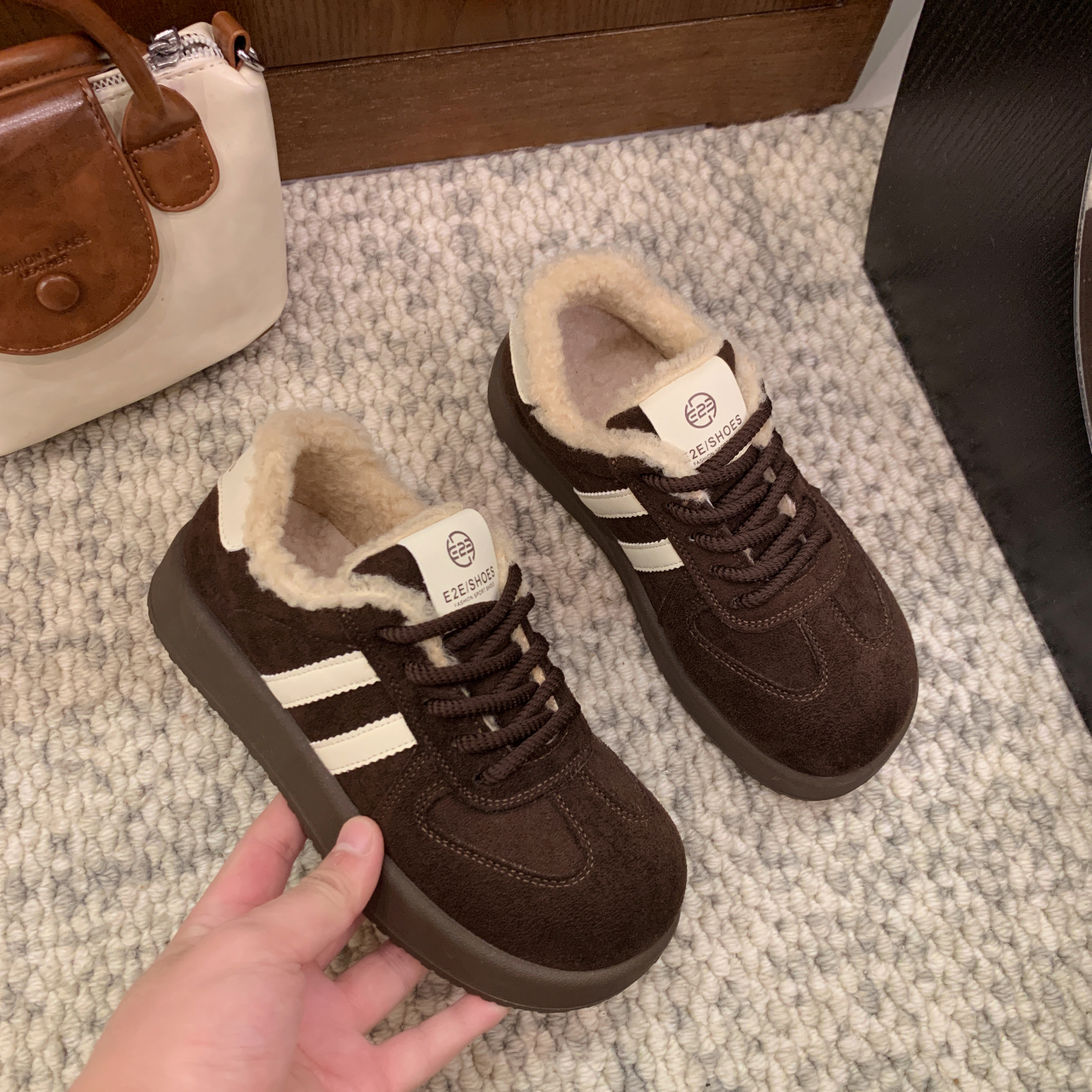 女款踩屎感加绒保暖德训棉鞋