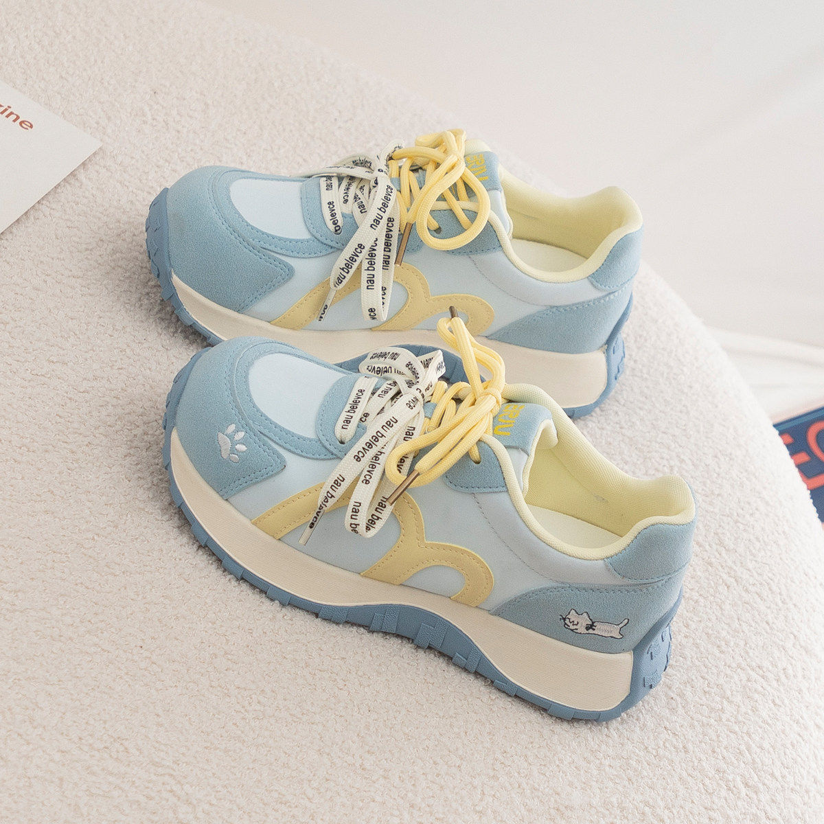 厚底阿甘鞋女丑萌2026春季新款小众韩版休闲板鞋小白鞋子配阔腿裤