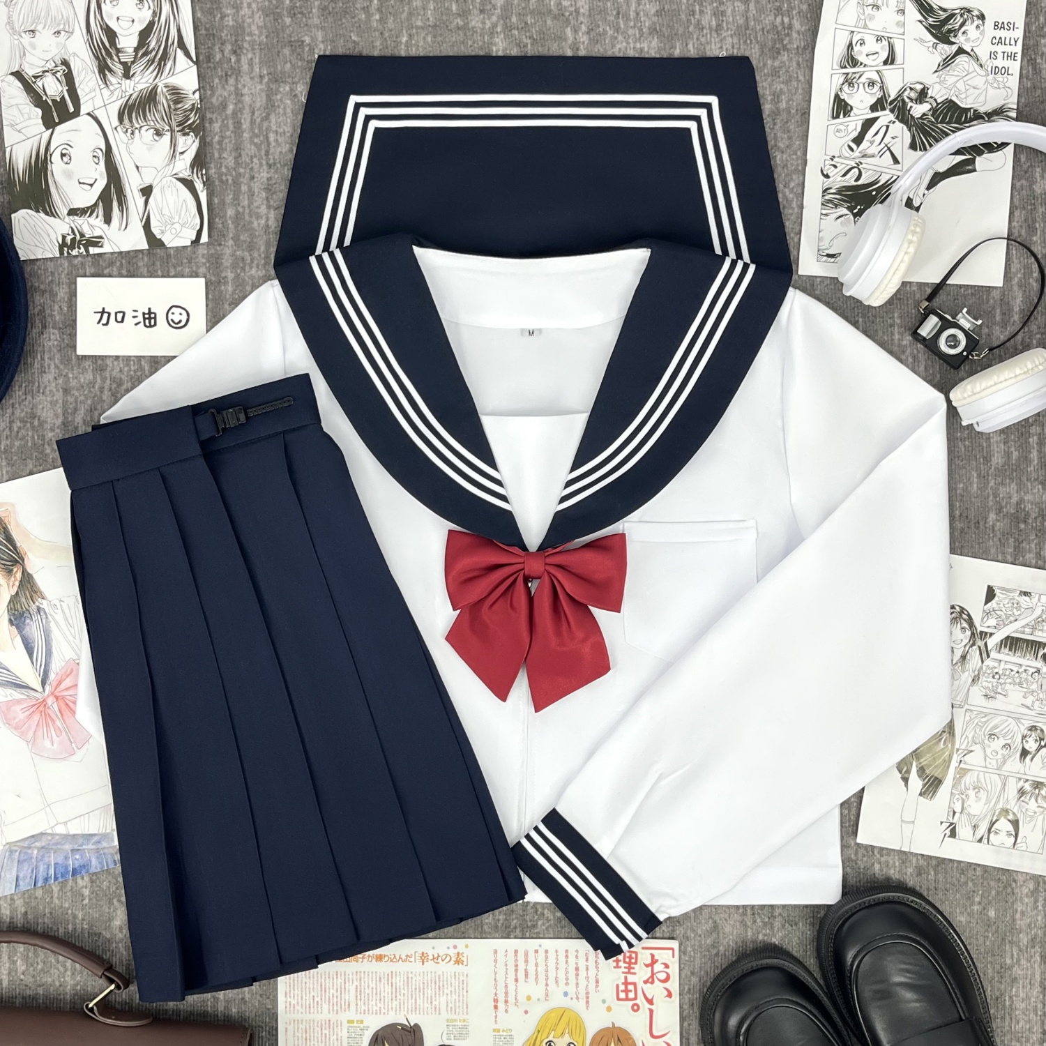 樱奈家基础款白三本水手服