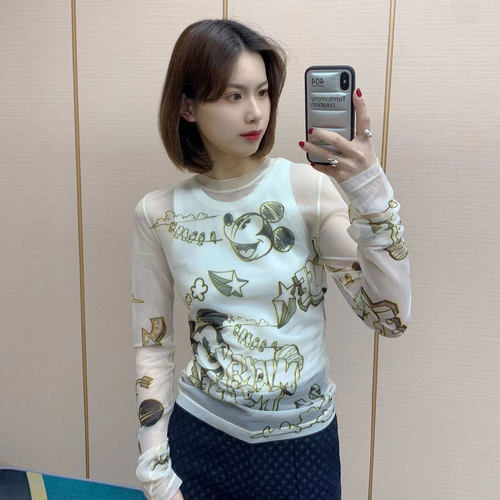 长袖卡通印花网纱女士T恤
