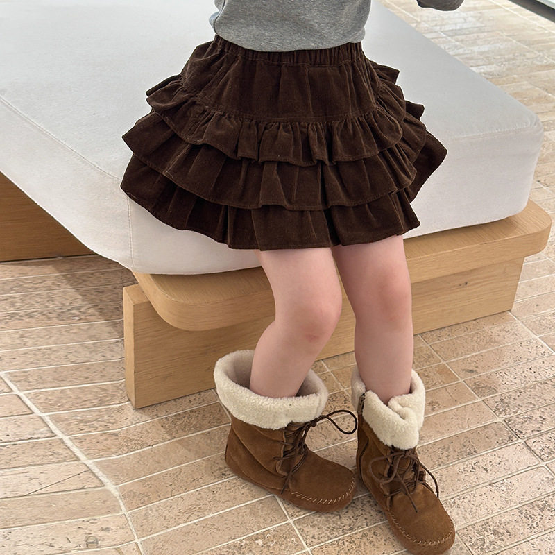 女童洋气灯芯绒半身裙秋冬季新款女孩百搭蛋糕裙儿童休闲加厚短裙