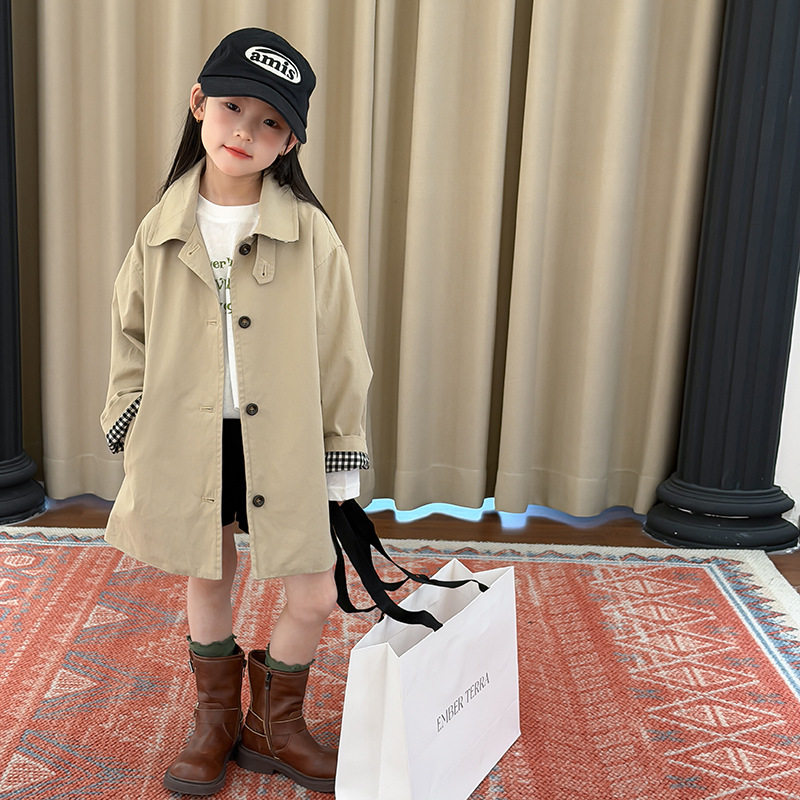 女童洋气咖色中款风衣2026春装新款亲子装儿童时髦防风外套春款