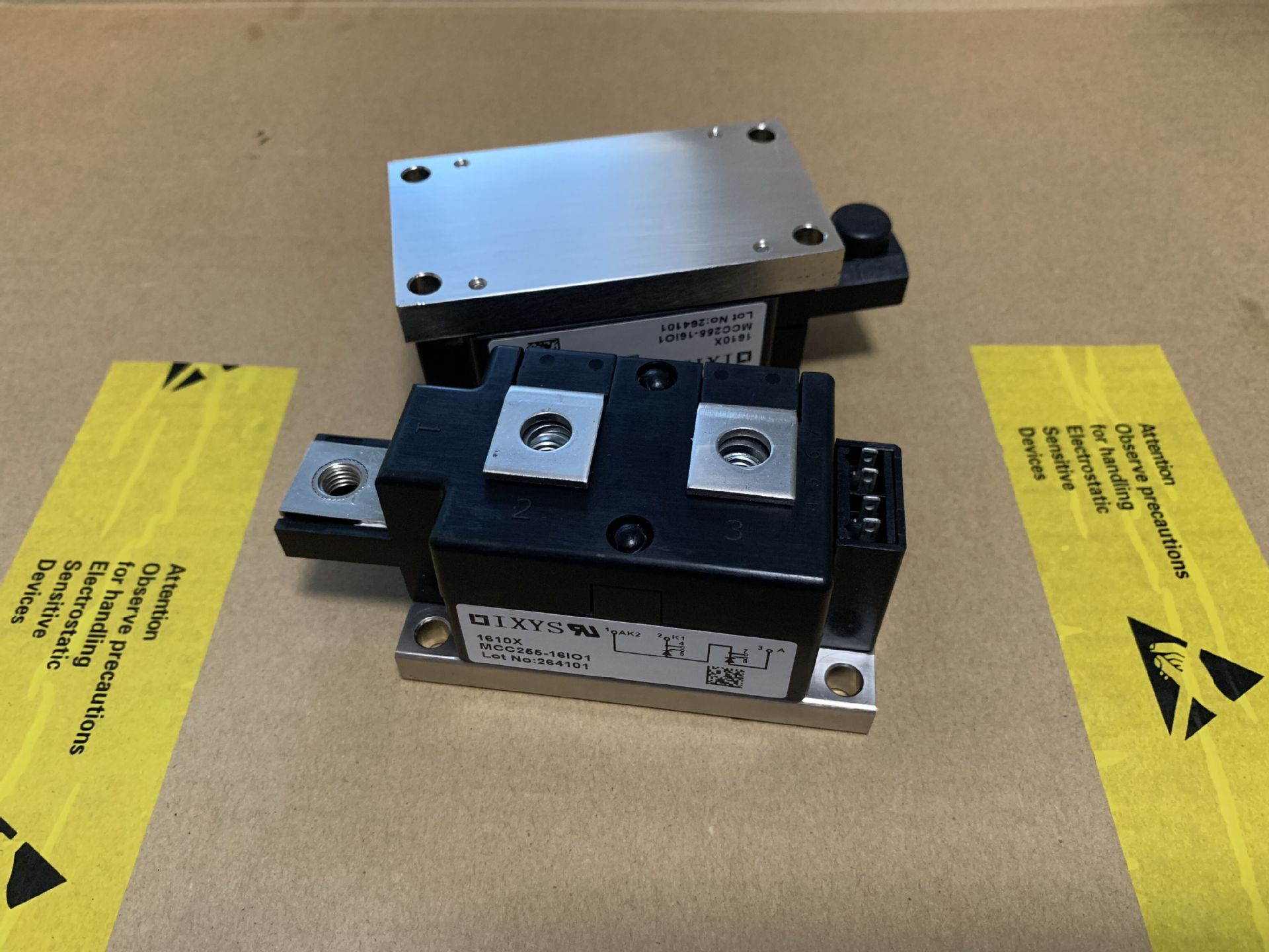 MCC255-16IO1 MCC312-16N1 MDD312-14IO1 MCC312-14IO1