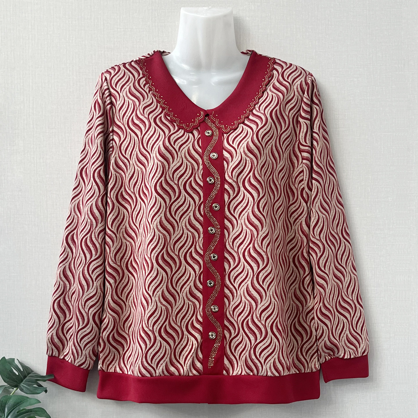 妈妈春季新款长袖T恤女中老年时尚翻领外穿花纹小衫宽松显瘦秋衣