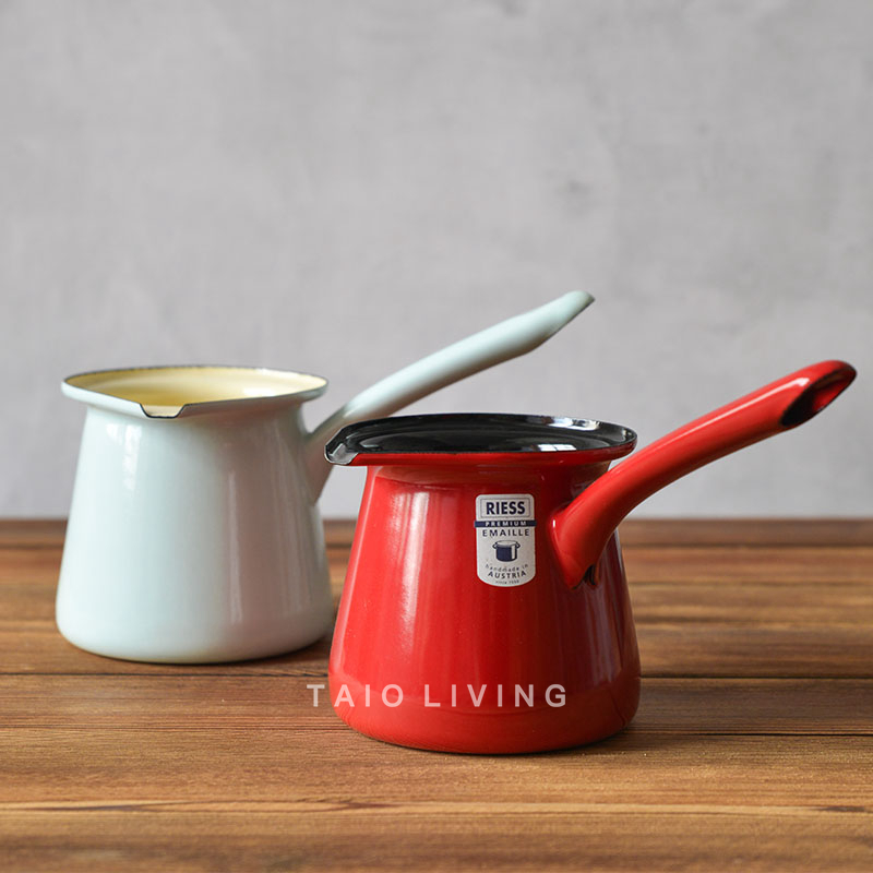 奥地利进口无涂层热奶搪瓷锅