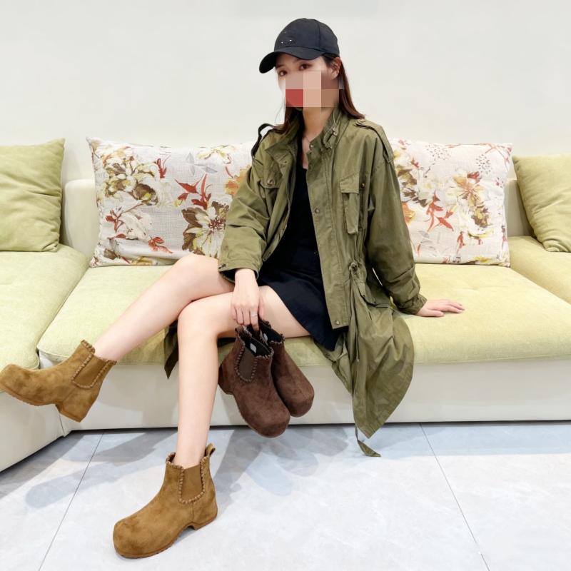 内增高！专柜商场撤柜断码平底厚底圆头切尔西烟筒靴女M612619-1A