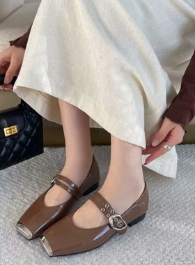 专柜商场撤柜断码女鞋平底粗跟方头软底玛丽珍单鞋女G731102-2