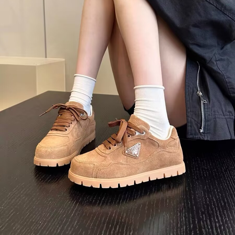 真皮！顶版复古风做旧运动休闲鞋女百搭低帮德训鞋板鞋M0061387