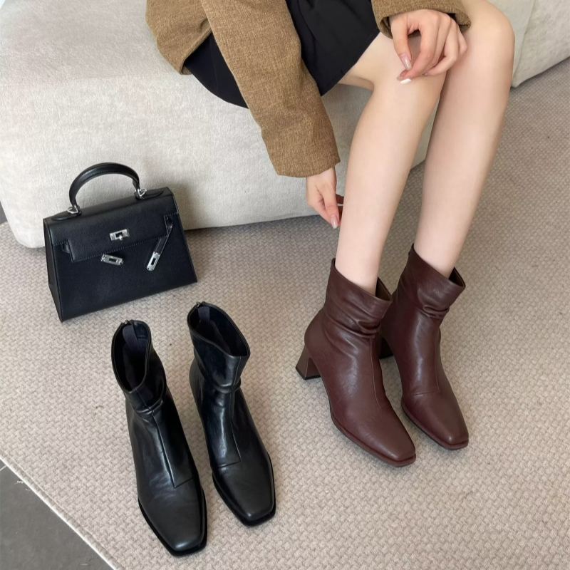 专柜商场撤柜断码时尚后拉链百搭粗跟方头短靴女靴子G7312599A