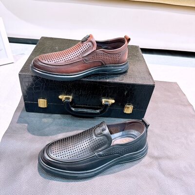 新款男鞋休闲皮鞋一脚蹬爸爸鞋