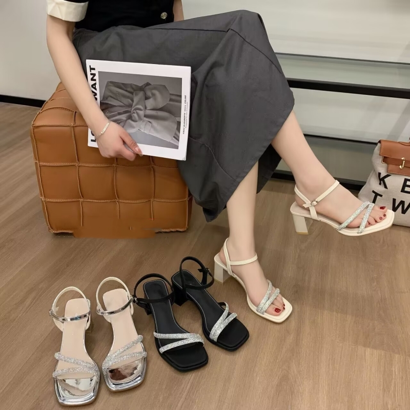 商场撤柜断码女鞋夏季水钻一字搭扣粗跟高跟露趾法式凉鞋322-2