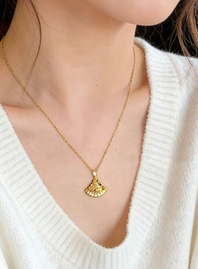 小众精致微镶锆石扇形百搭项链