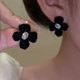 秋冬新款 黑色丝绒花朵耳环高级感气质简约百搭小众耳钉耳饰女ins