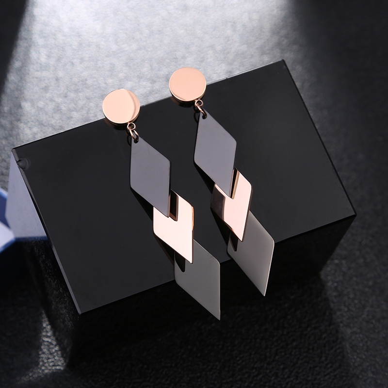 气质款几何菱形耳坠黑色长款钛钢